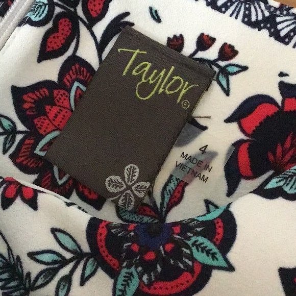 Taylor Women’s Dress - Picture 10 of 16